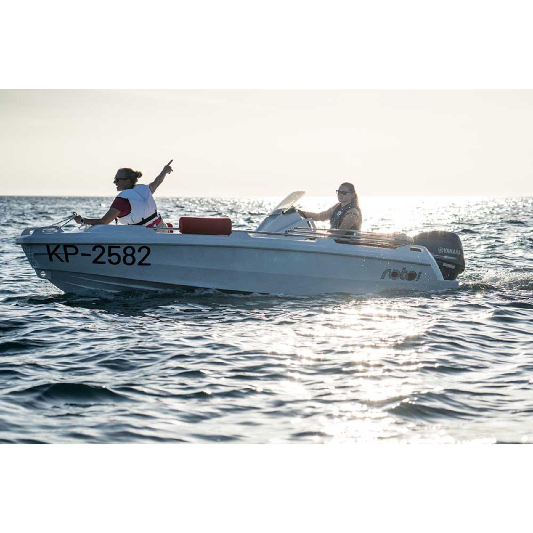 ROTO 450s Family Motorboot mit Steuerkonsole